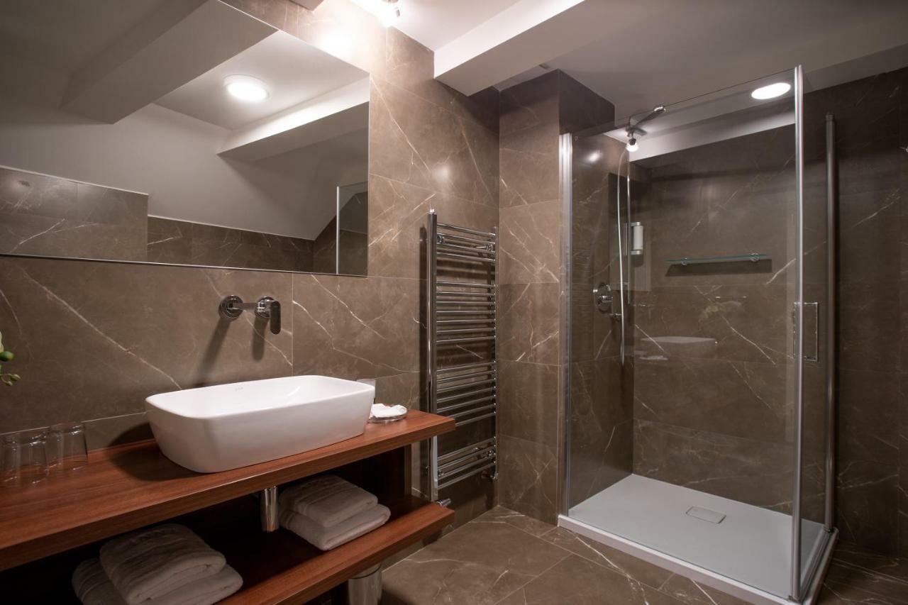 Hotel Anna Beroun  Extérieur photo